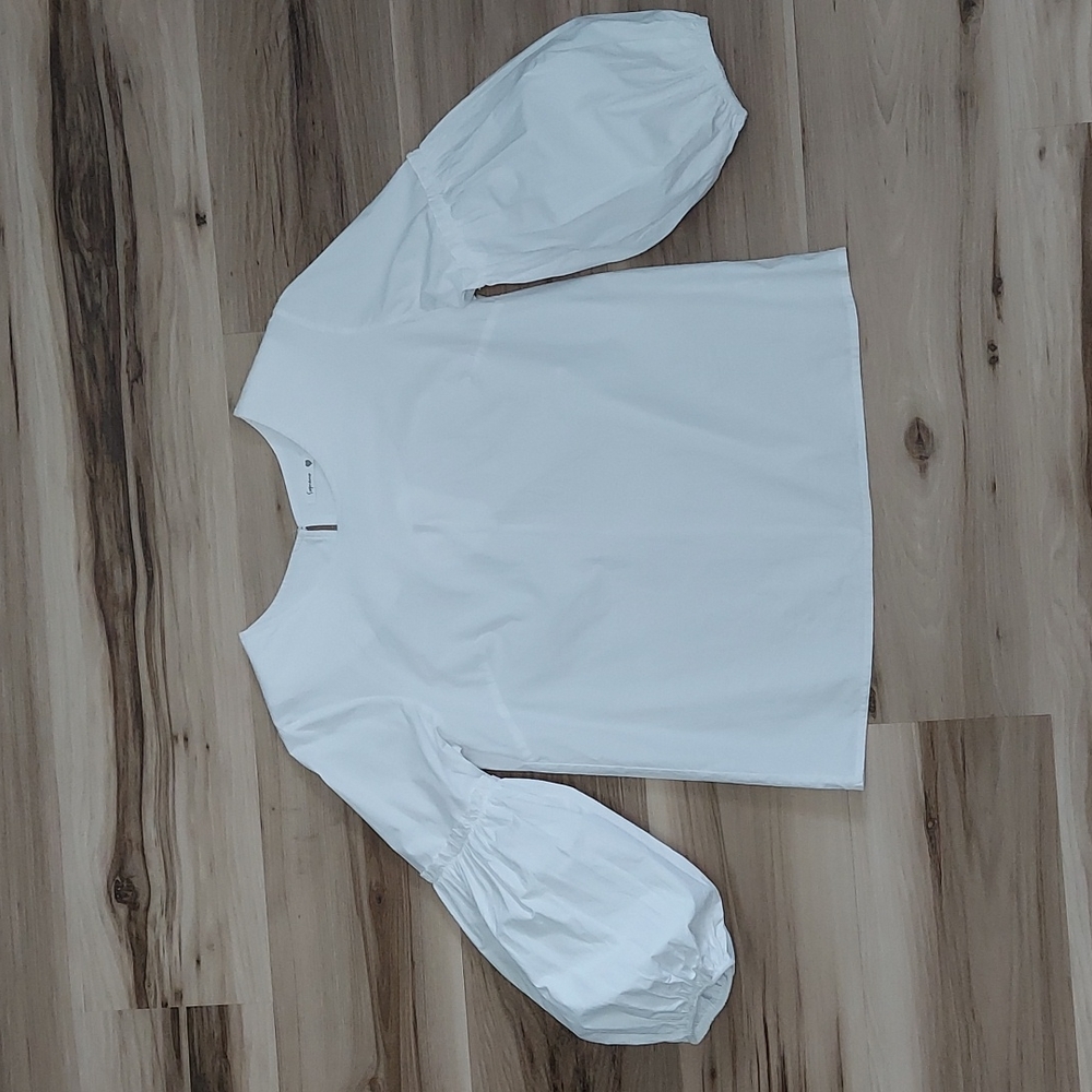 Soprano Size XS White Long sleeve Blouse.100% Cotton.